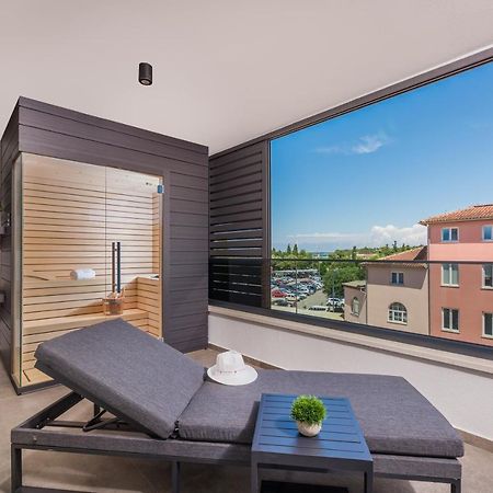 Val Di Sole 2 Apartment Porec Exterior photo