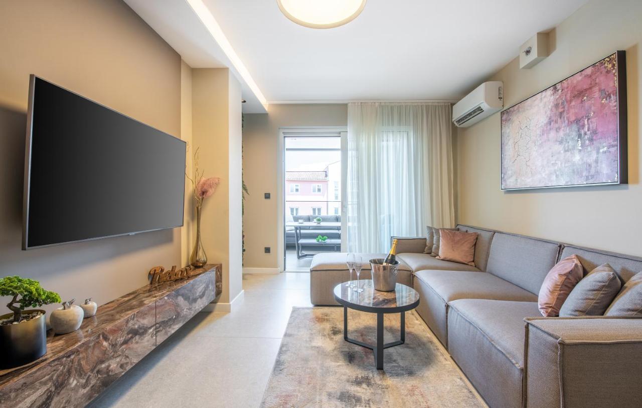 Val Di Sole 2 Apartment Porec Exterior photo