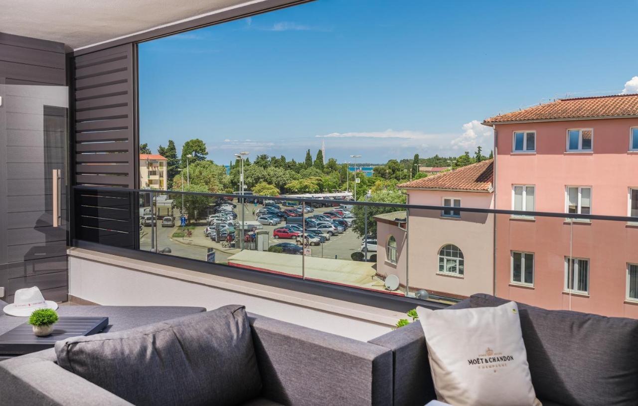 Val Di Sole 2 Apartment Porec Exterior photo